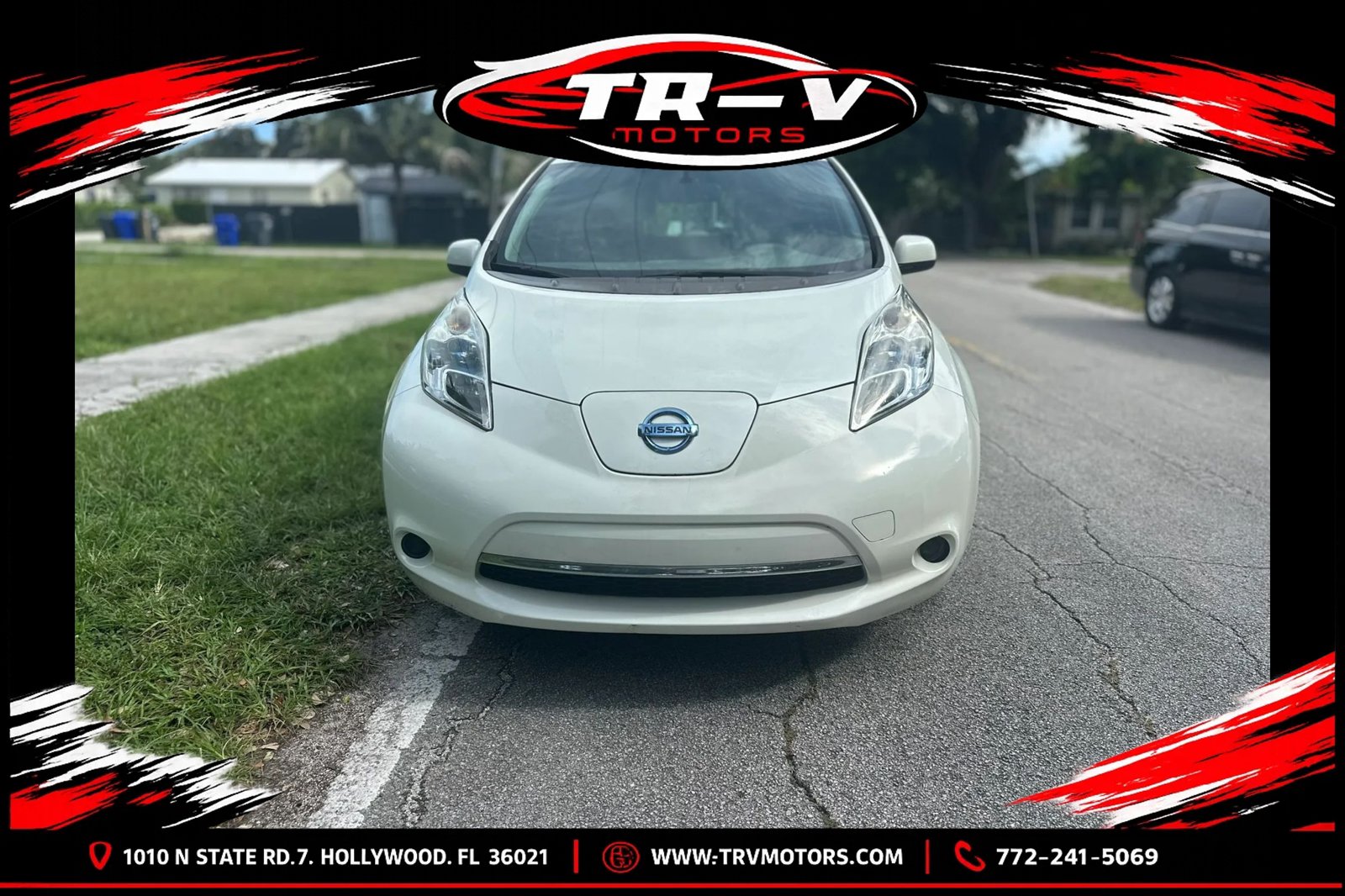 Used 2012 Nissan Leaf SV FWD image 2