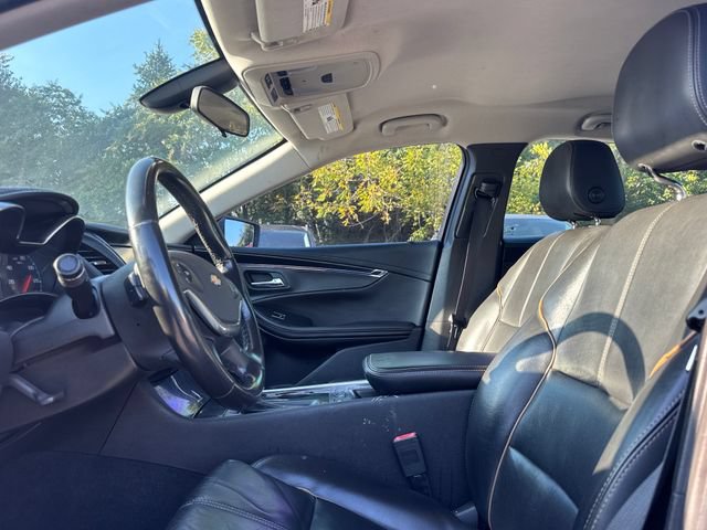 Used 2018 Chevrolet Impala Premier FWD image 10