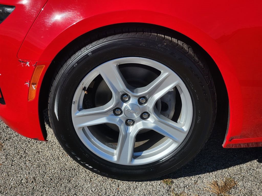 Used 2023 Chevrolet Camaro LT image 12