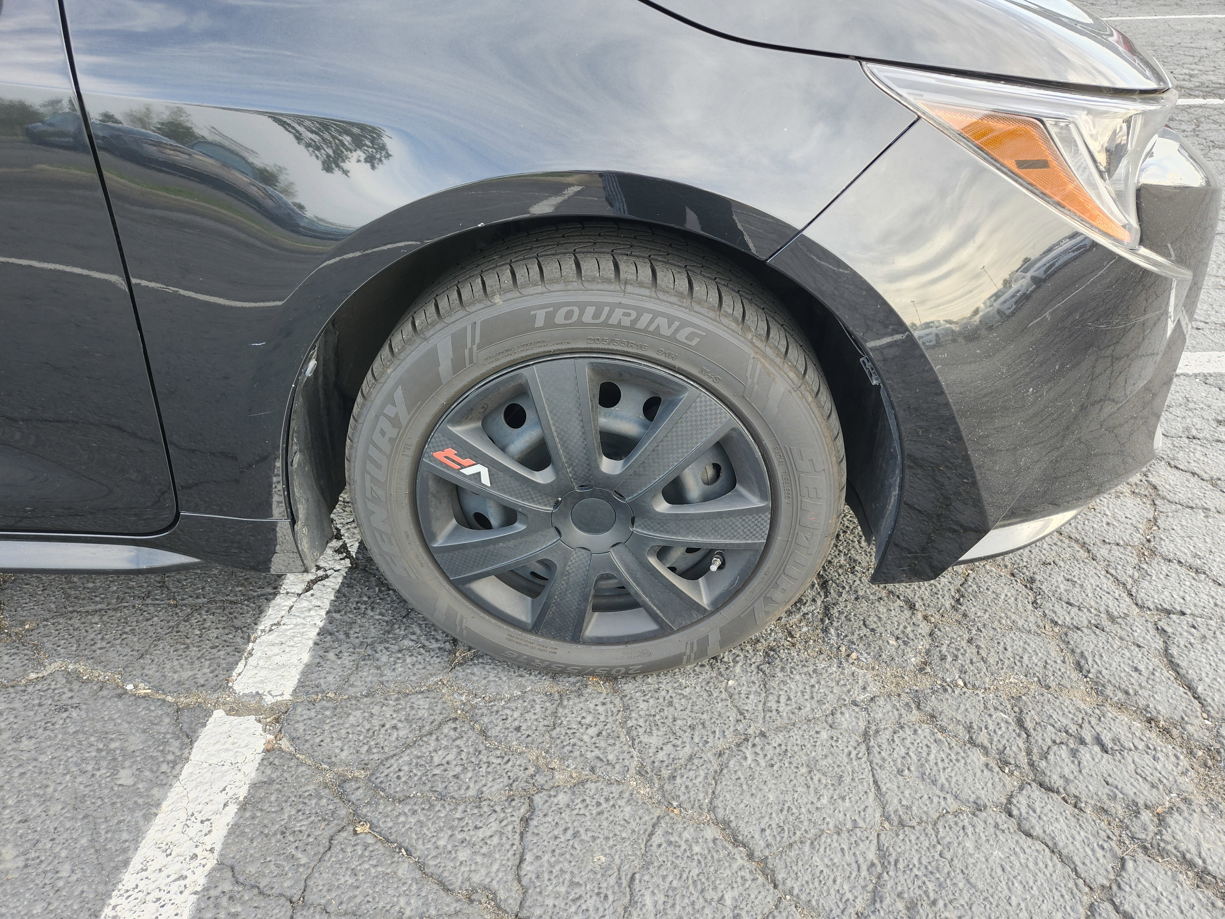 Used 2020 Toyota Corolla LE FWD image 8