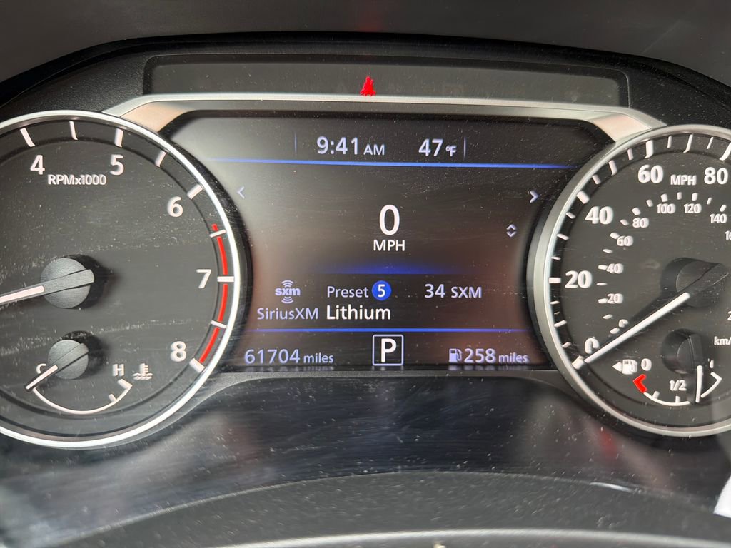 Used 2021 Nissan Altima 2.5 SR w/ SR Premium Package FWD image 10