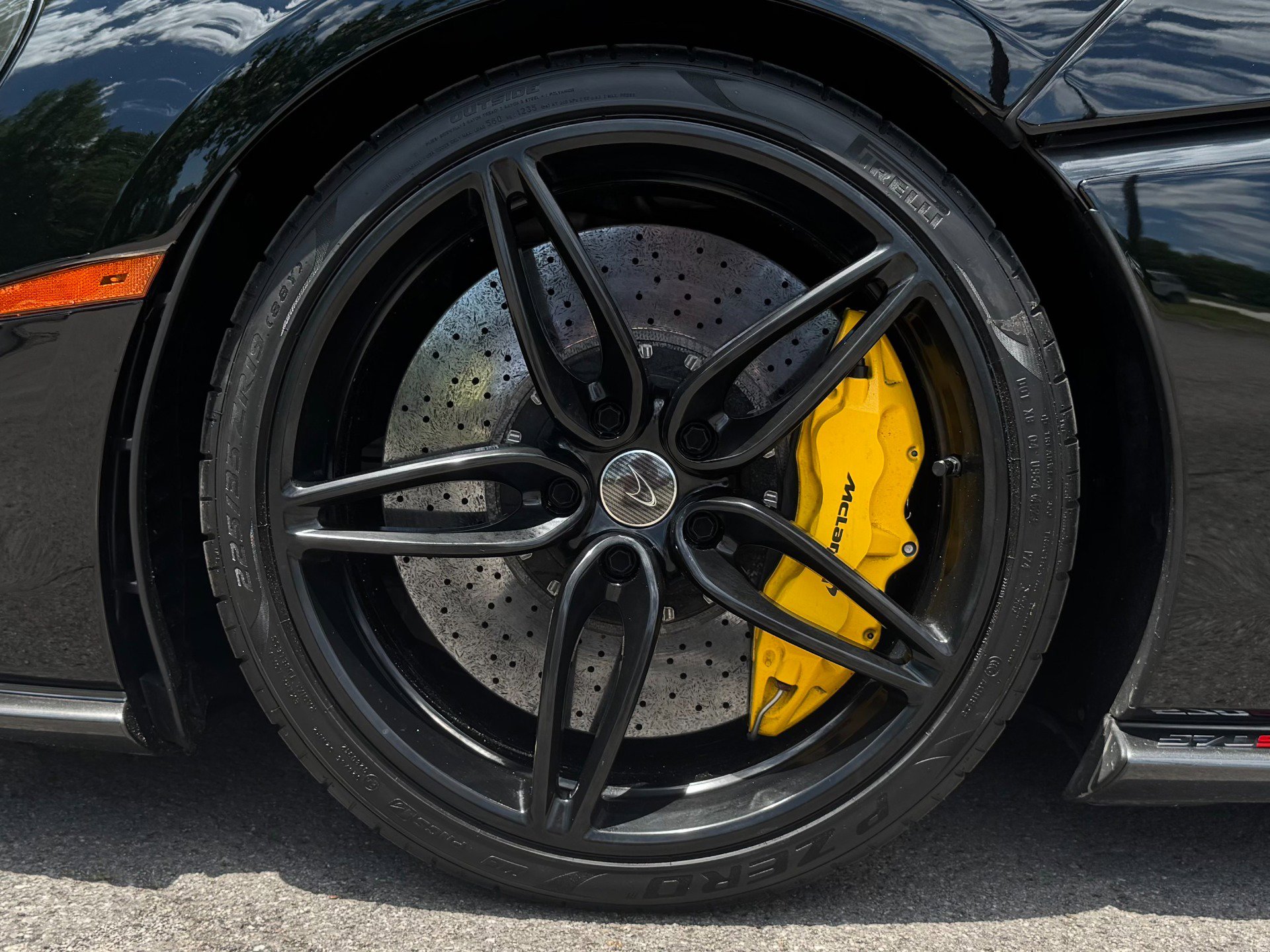 Used 2017 McLaren 570S Coupe image 64