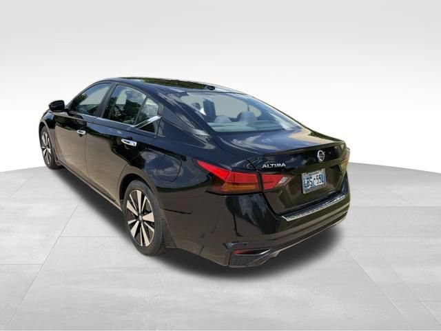 Used 2021 Nissan Altima 2.5 SV w/ SV Premium Package FWD image 6