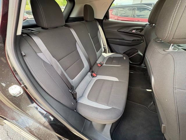 Used 2025 Chevrolet TrailBlazer LT AWD/4WD image 25