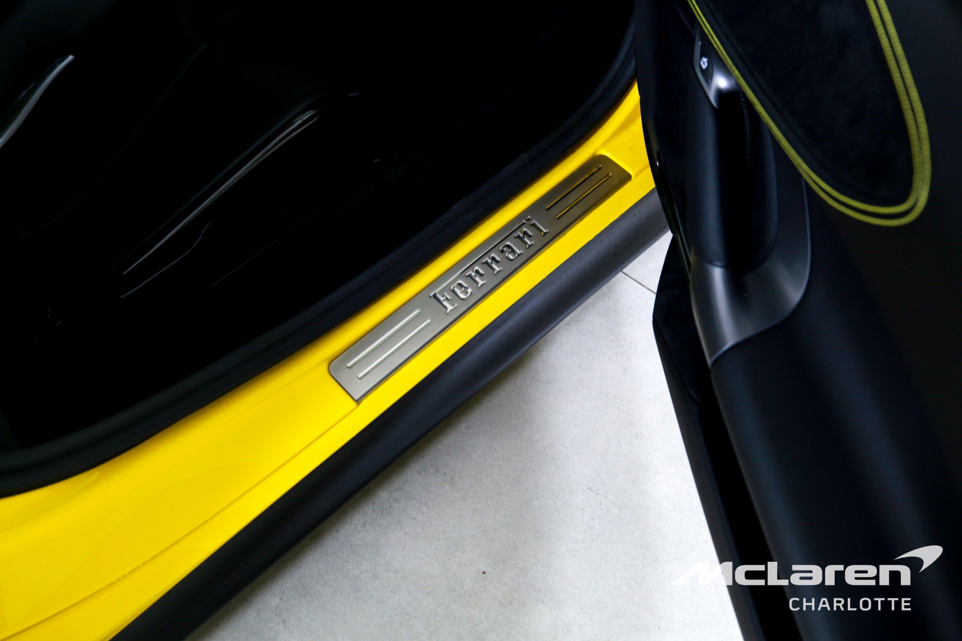 Used 2022 Ferrari SF90 Stradale image 21