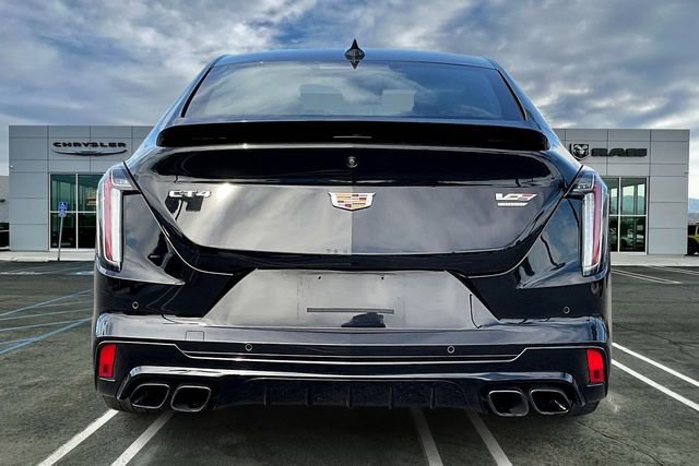 Used 2022 Cadillac CT4 V Blackwing w/ Driver Assist Package RWD image 3