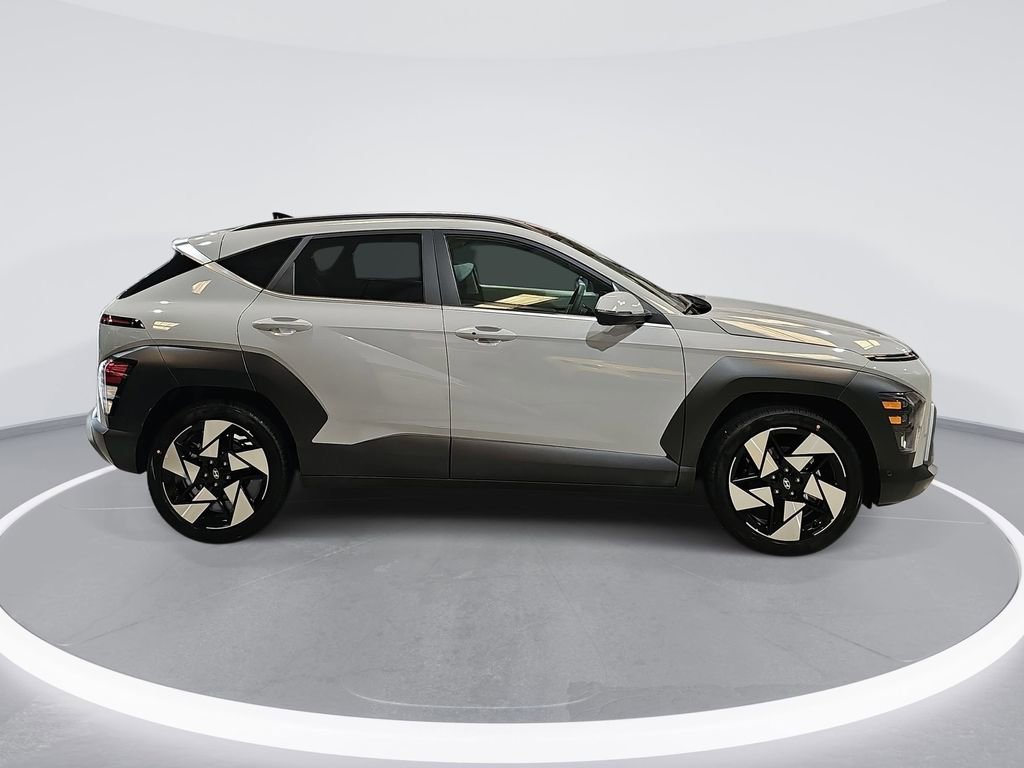 New 2026 Hyundai Kona Limited FWD image 4
