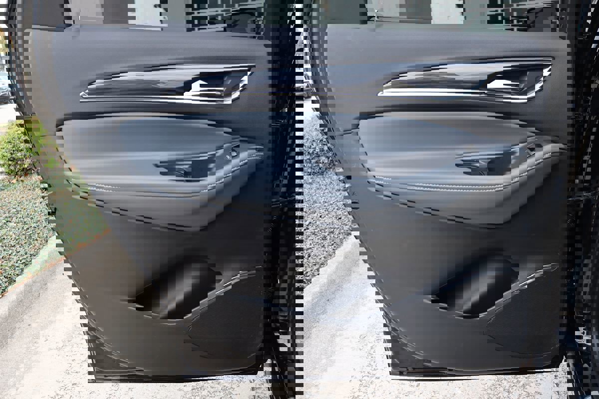 Used 2022 Buick Enclave Premium w/ Experience Buick Package image 50