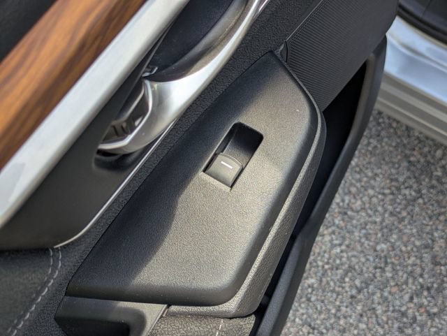 Used 2019 Honda CR-V EX image 29