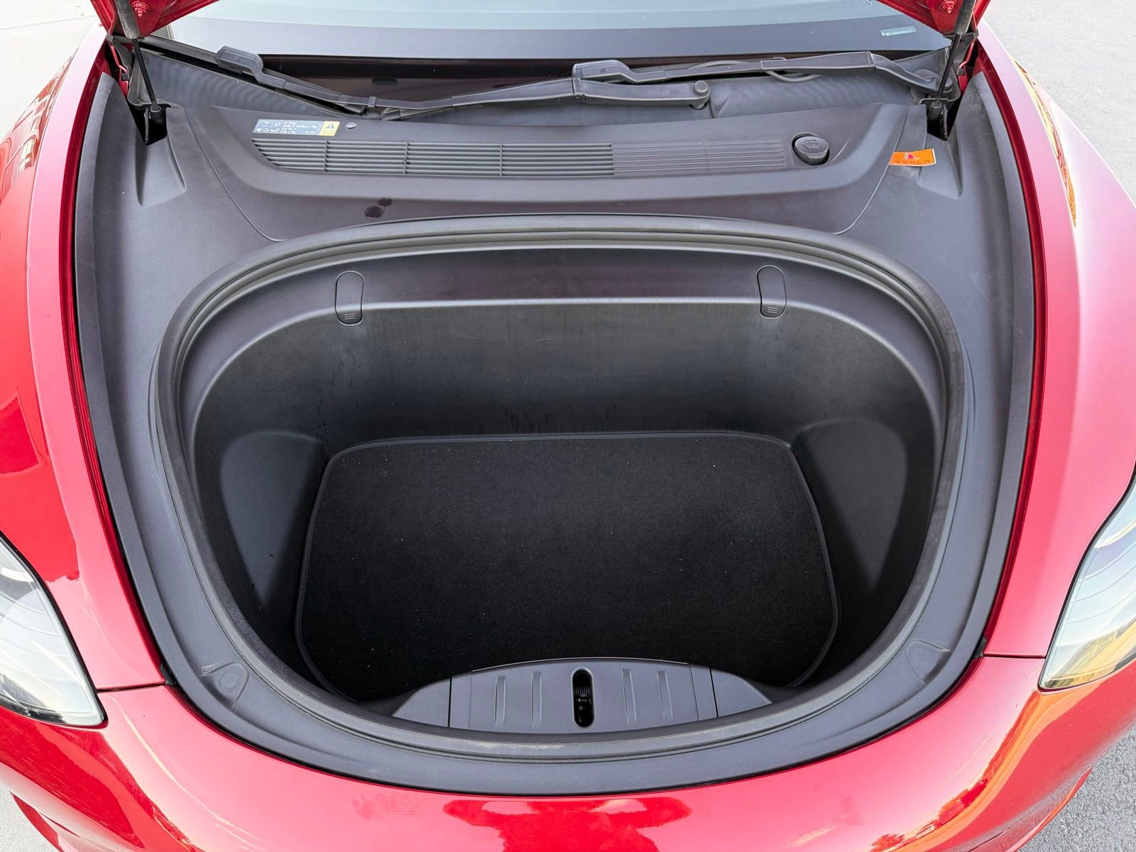 Used 2018 Tesla Model 3 Long Range RWD image 62