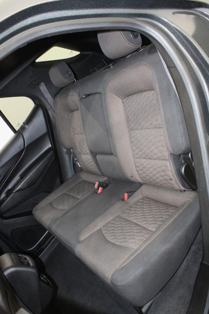 Used 2019 Chevrolet Equinox LT image 17
