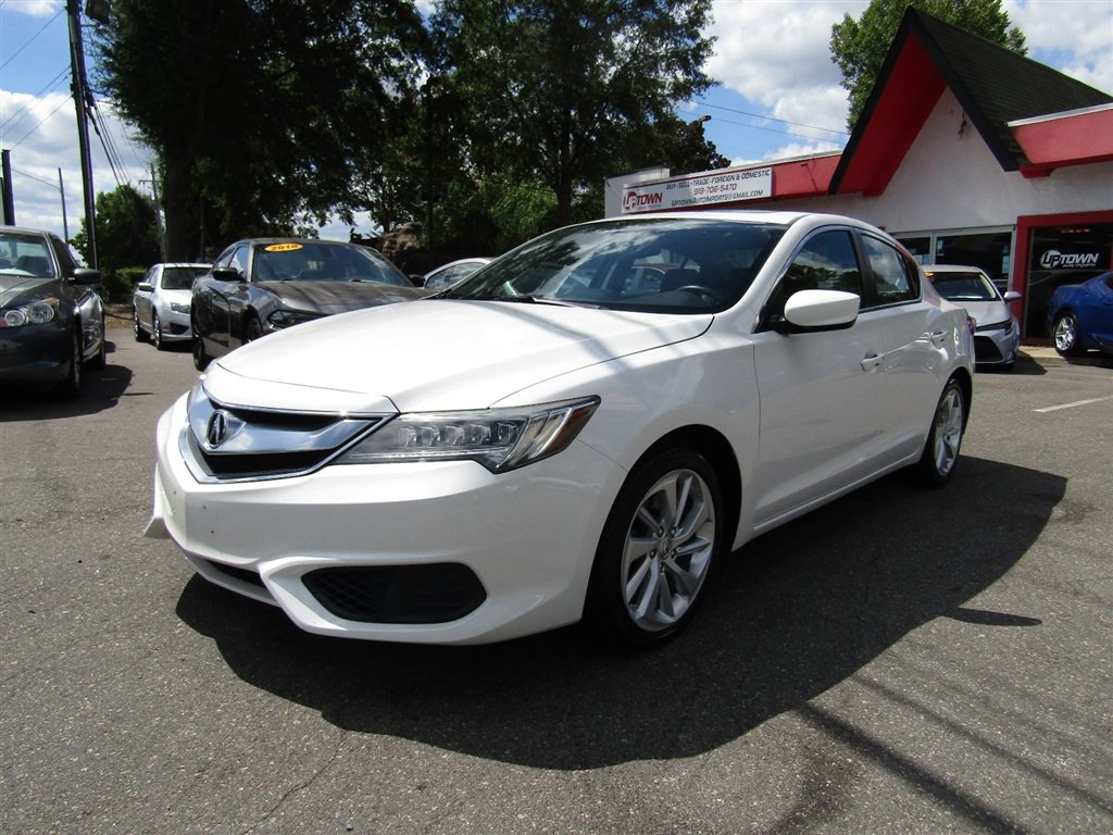 Used 2018 Acura ILX w/ Premium Package FWD image 11