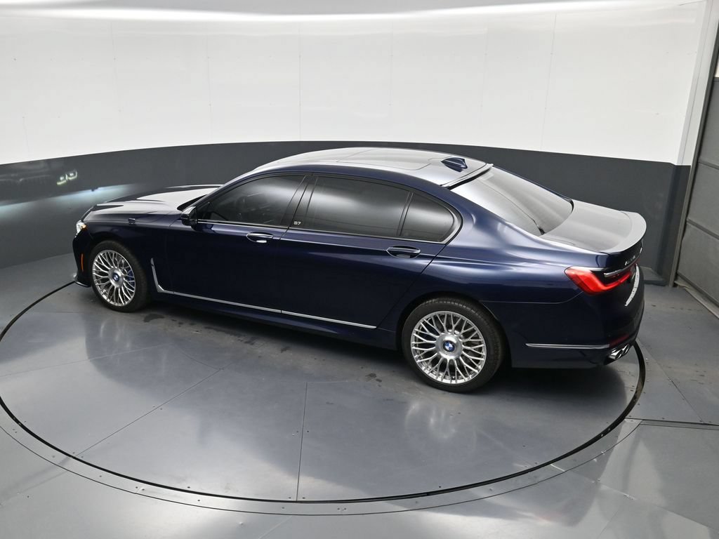 Used 2022 BMW ALPINA B7 xDrive AWD/4WD image 35