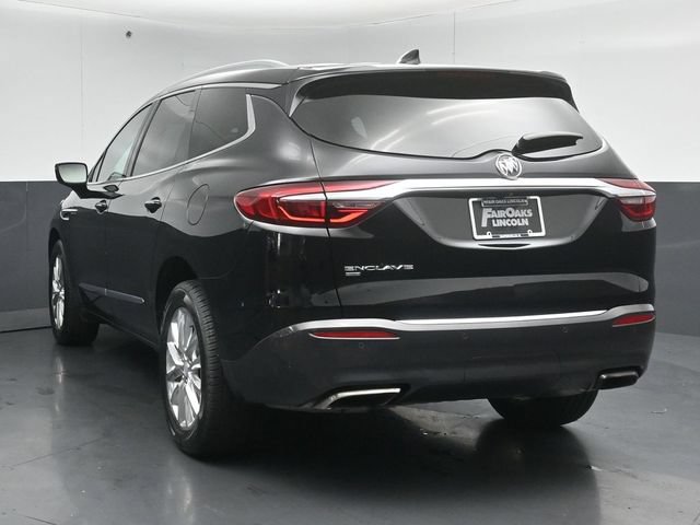 Used 2020 Buick Enclave Premium w/ Sun and Sites Package AWD/4WD image 6