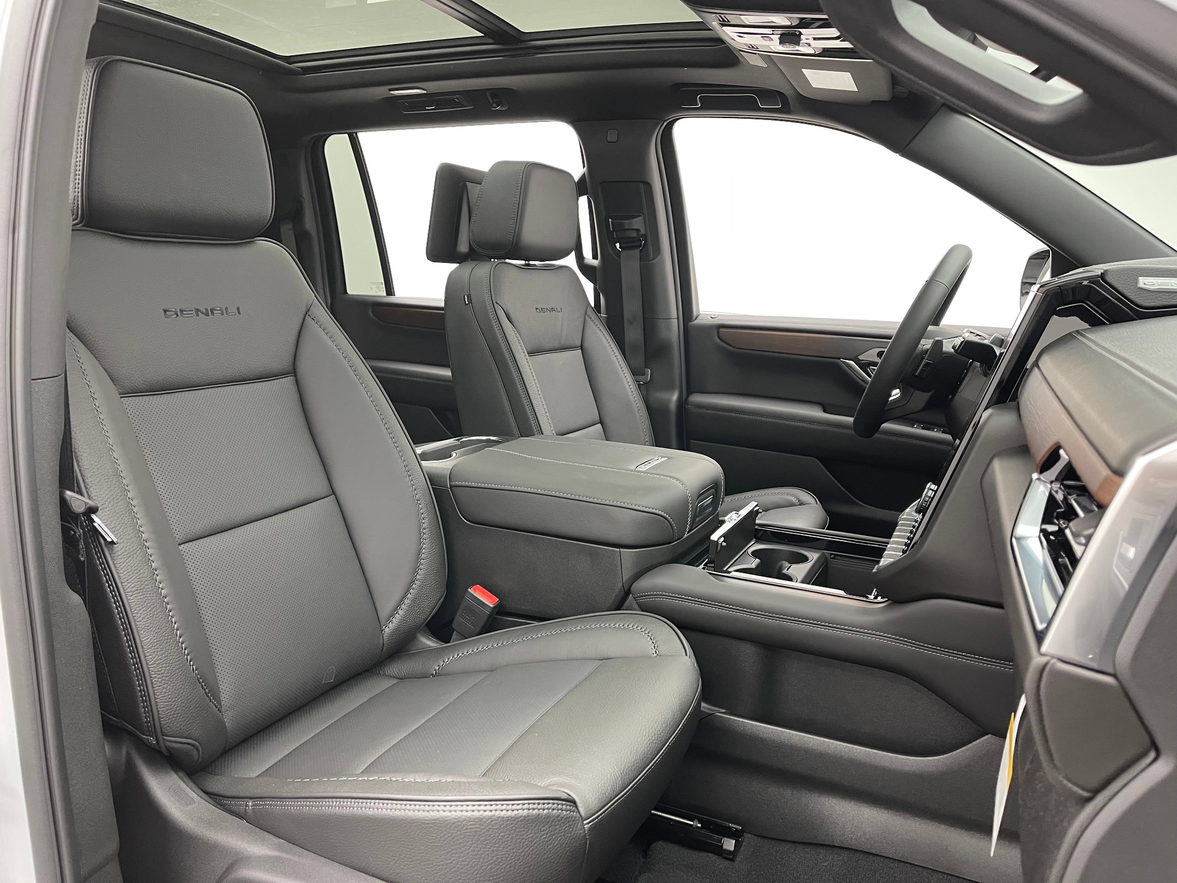 New 2026 GMC Yukon XL Denali w/ Denali Reserve Package AWD/4WD image 42