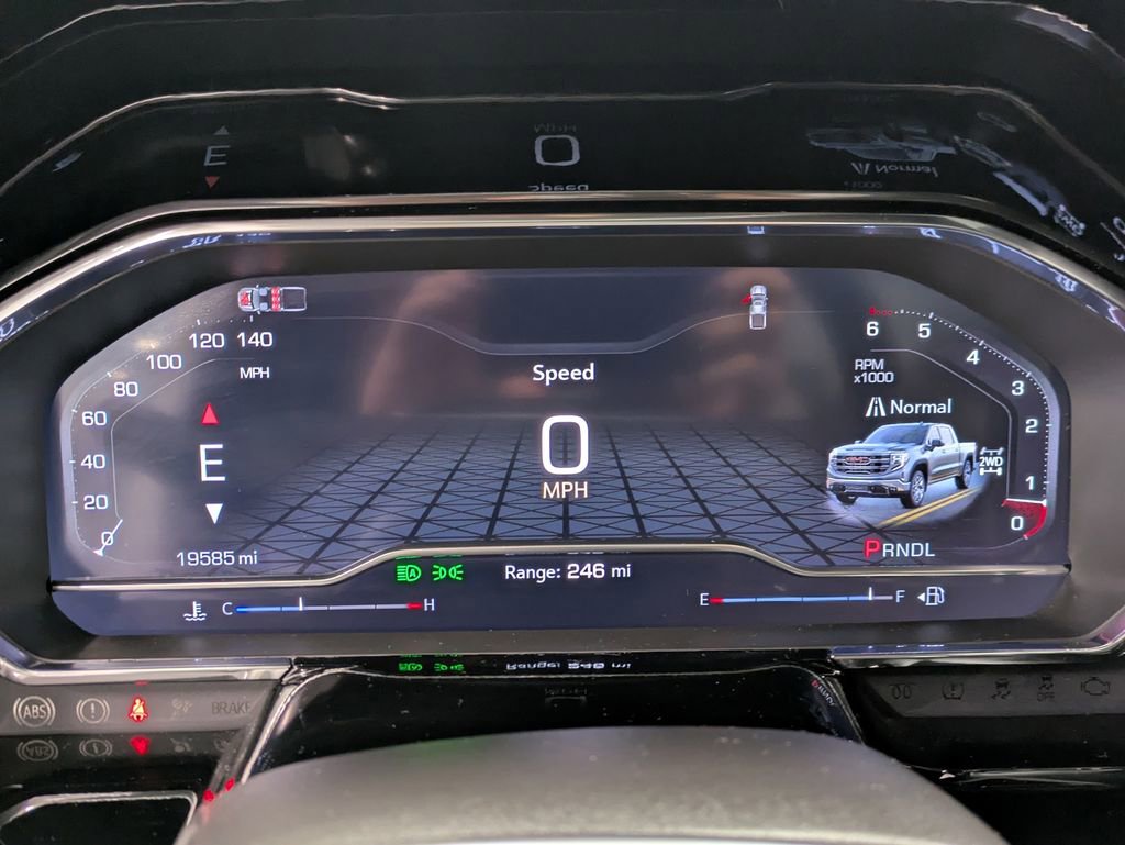 Used 2024 GMC Sierra 1500 Elevation image 17