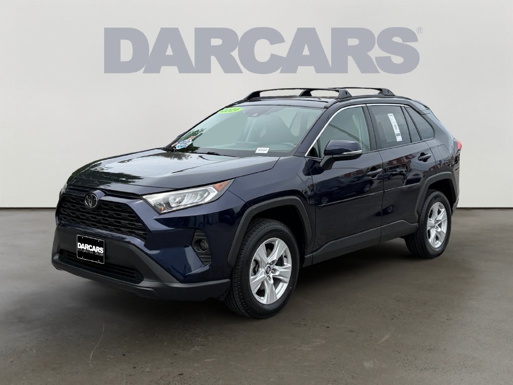 Used 2021 Toyota RAV4 XLE w/ Convenience Package AWD/4WD image 3