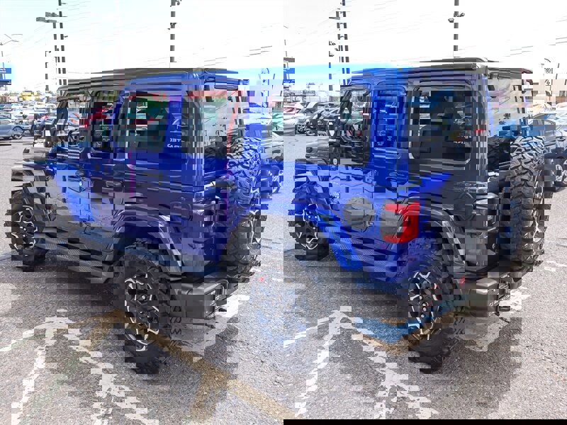 Used 2018 Jeep Wrangler Unlimited Sahara image 11