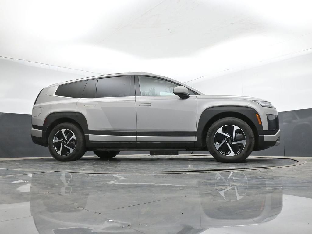 New 2026 Hyundai Ioniq 9 SE image 15