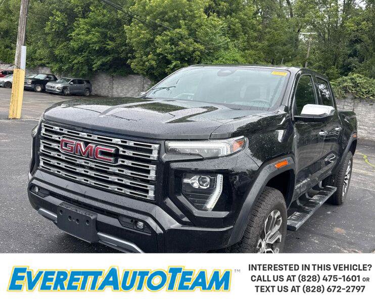 Used 2024 GMC Canyon Denali