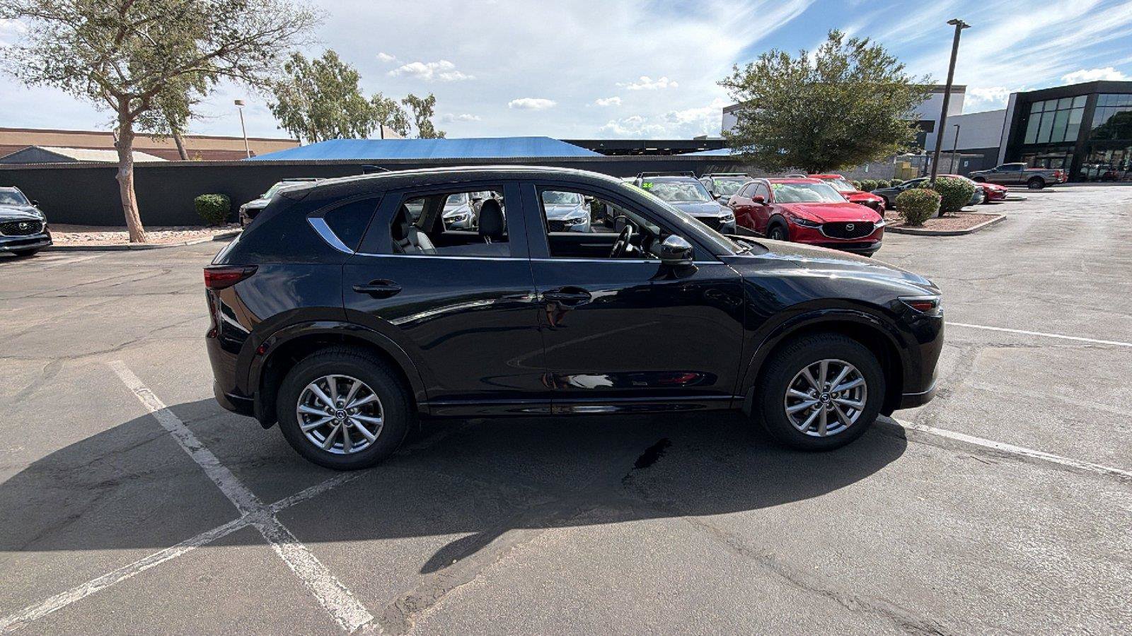 Certified 2025 MAZDA CX-5 AWD 2.5 S w/ Select Package image 8