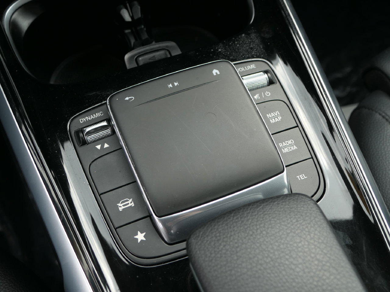Used 2023 Mercedes-Benz GLB 250 4MATIC image 19