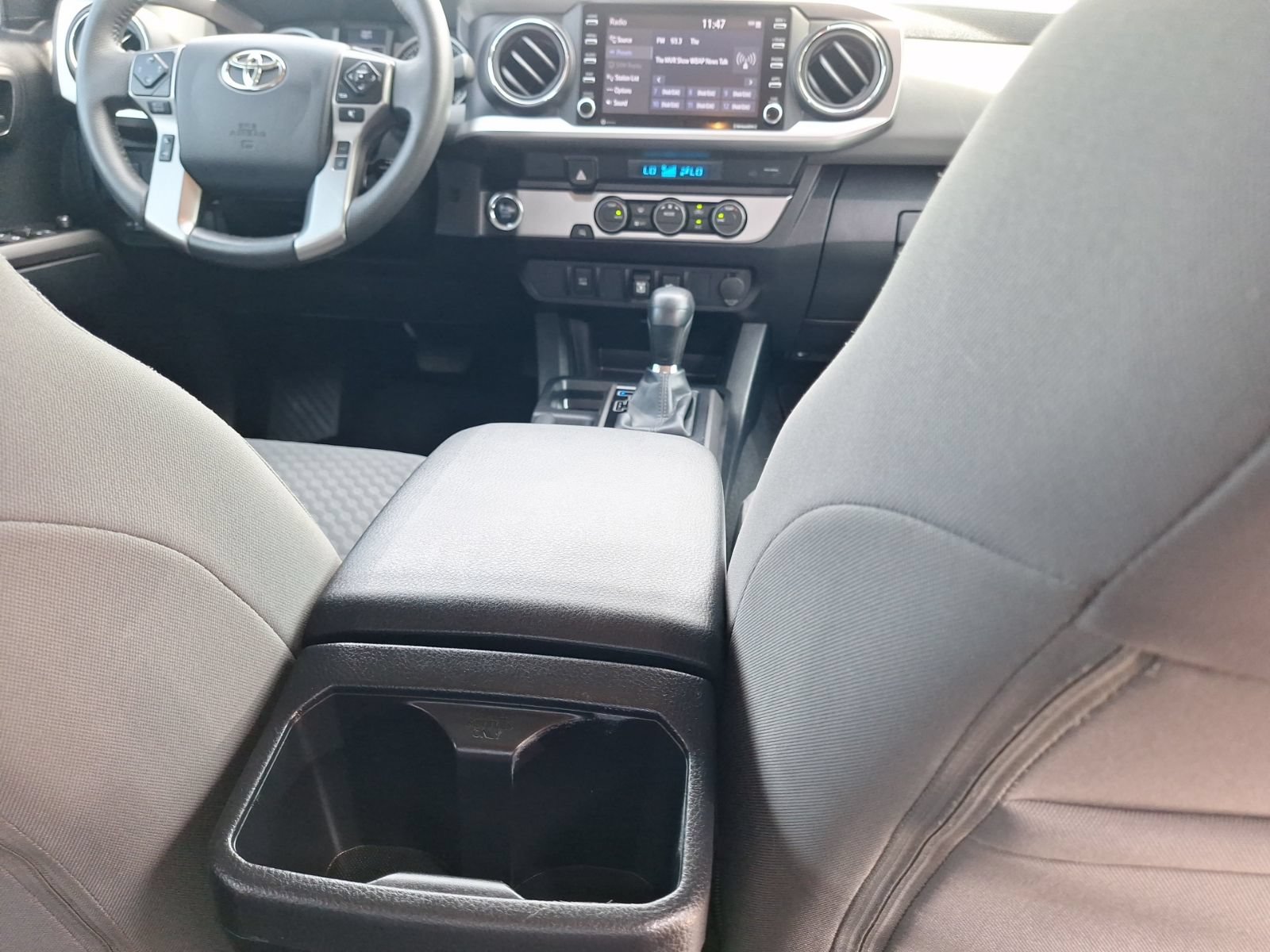 Used 2023 Toyota Tacoma SR5 RWD image 32