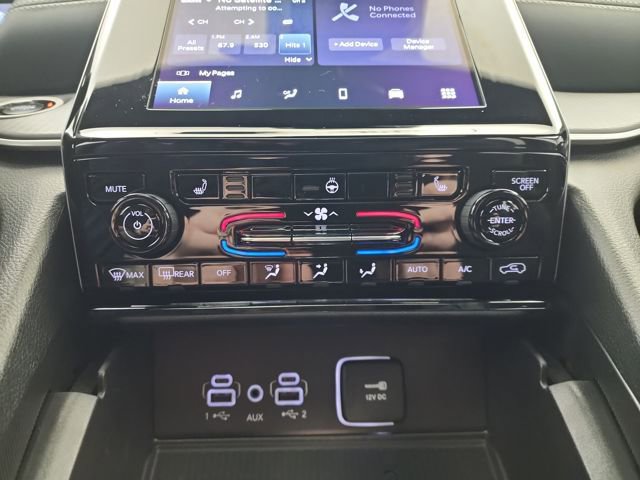 New 2025 Jeep Grand Cherokee Altitude image 29