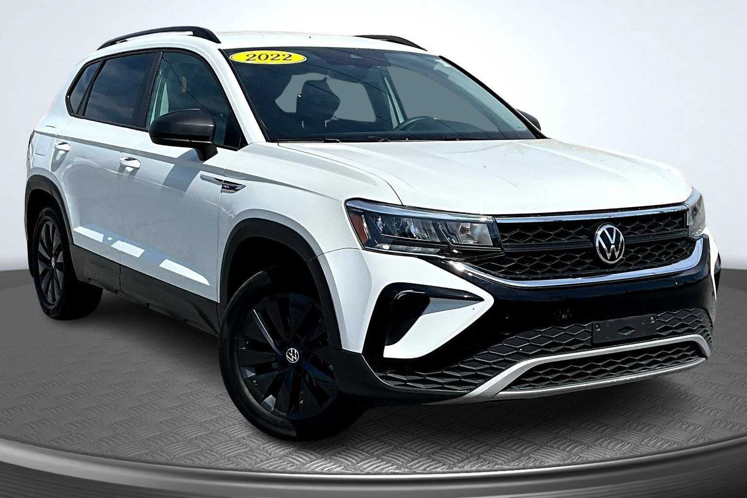 Used 2022 Volkswagen Taos S w/ IQ Drive S Package AWD/4WD image 3