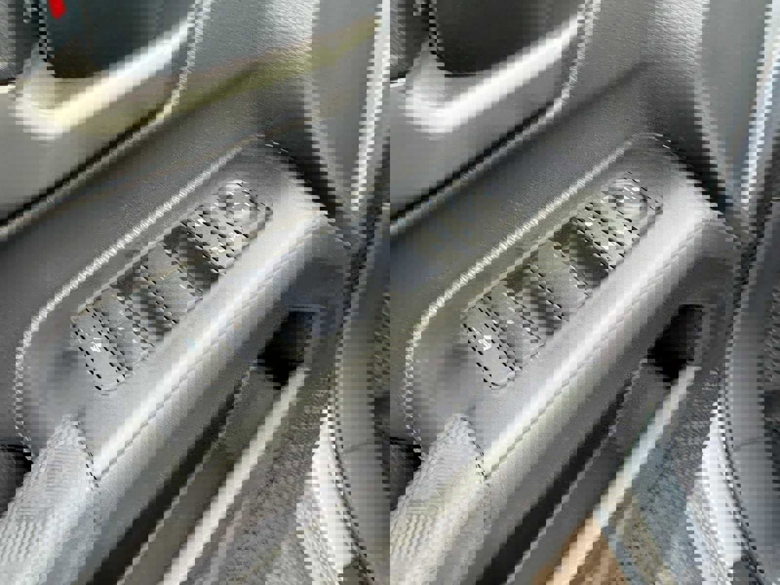 New 2025 Toyota Tacoma TRD Off-Road image 7