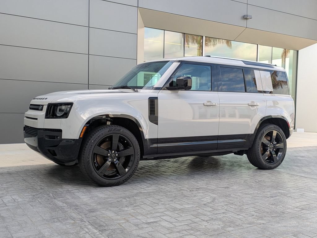New 2026 Land Rover Defender 110 X-Dynamic SE AWD/4WD image 1
