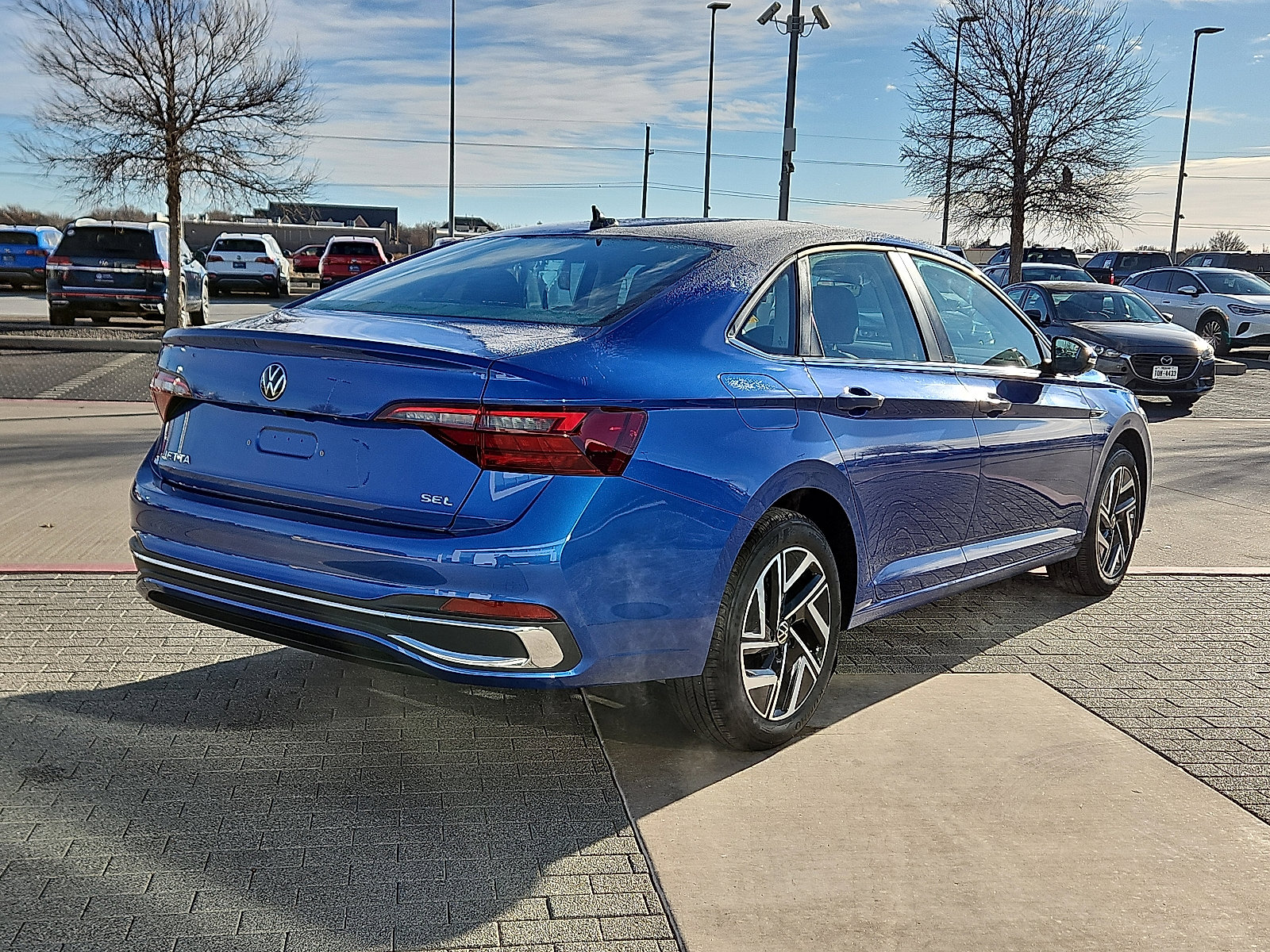 Certified 2024 Volkswagen Jetta SEL image 3