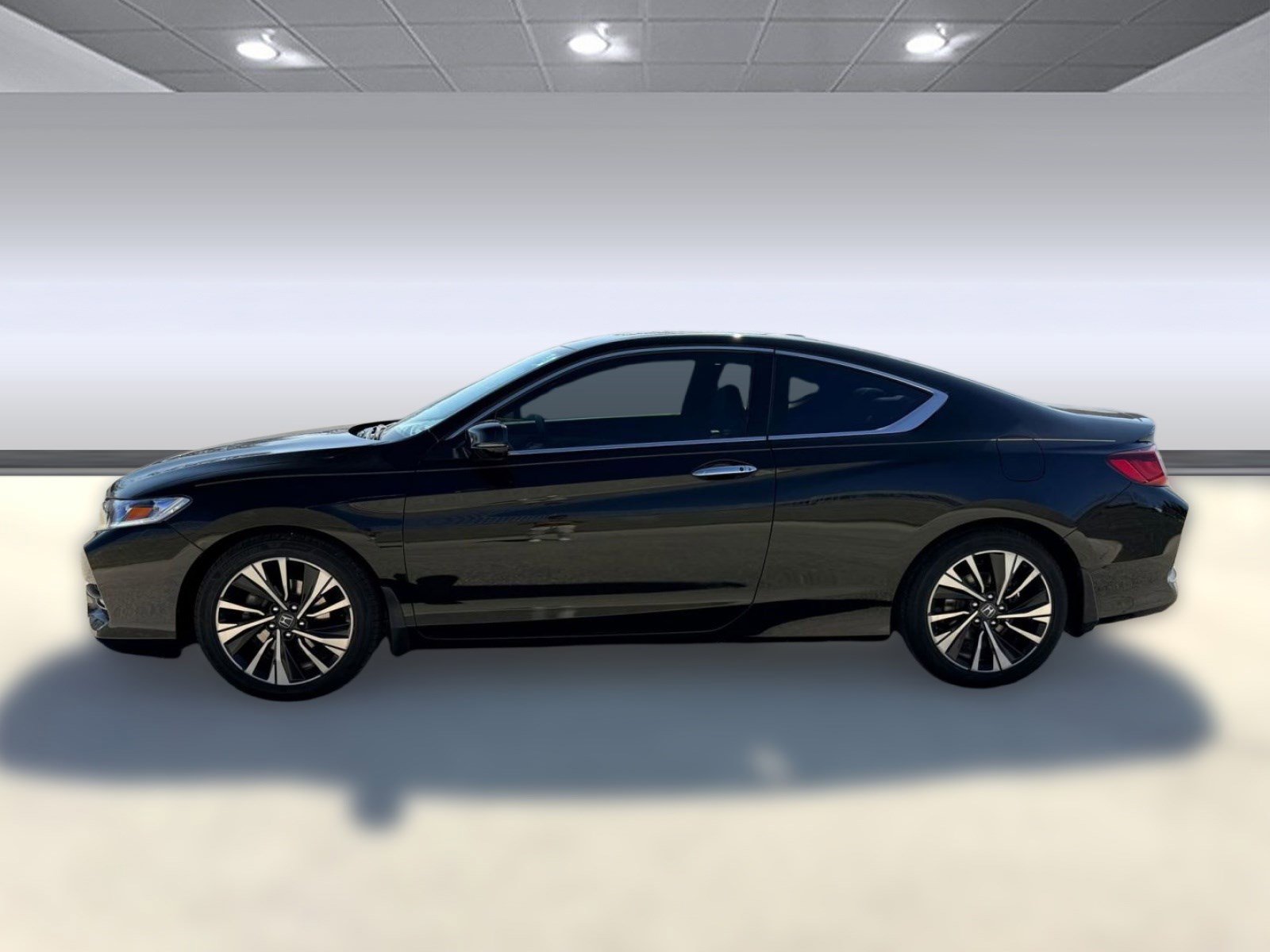 Used 2016 Honda Accord EX-L image 2