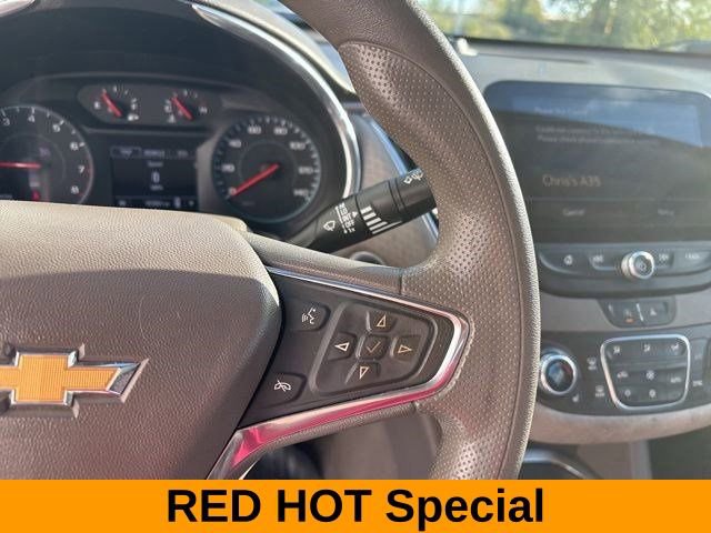 Used 2021 Chevrolet Malibu LT image 18