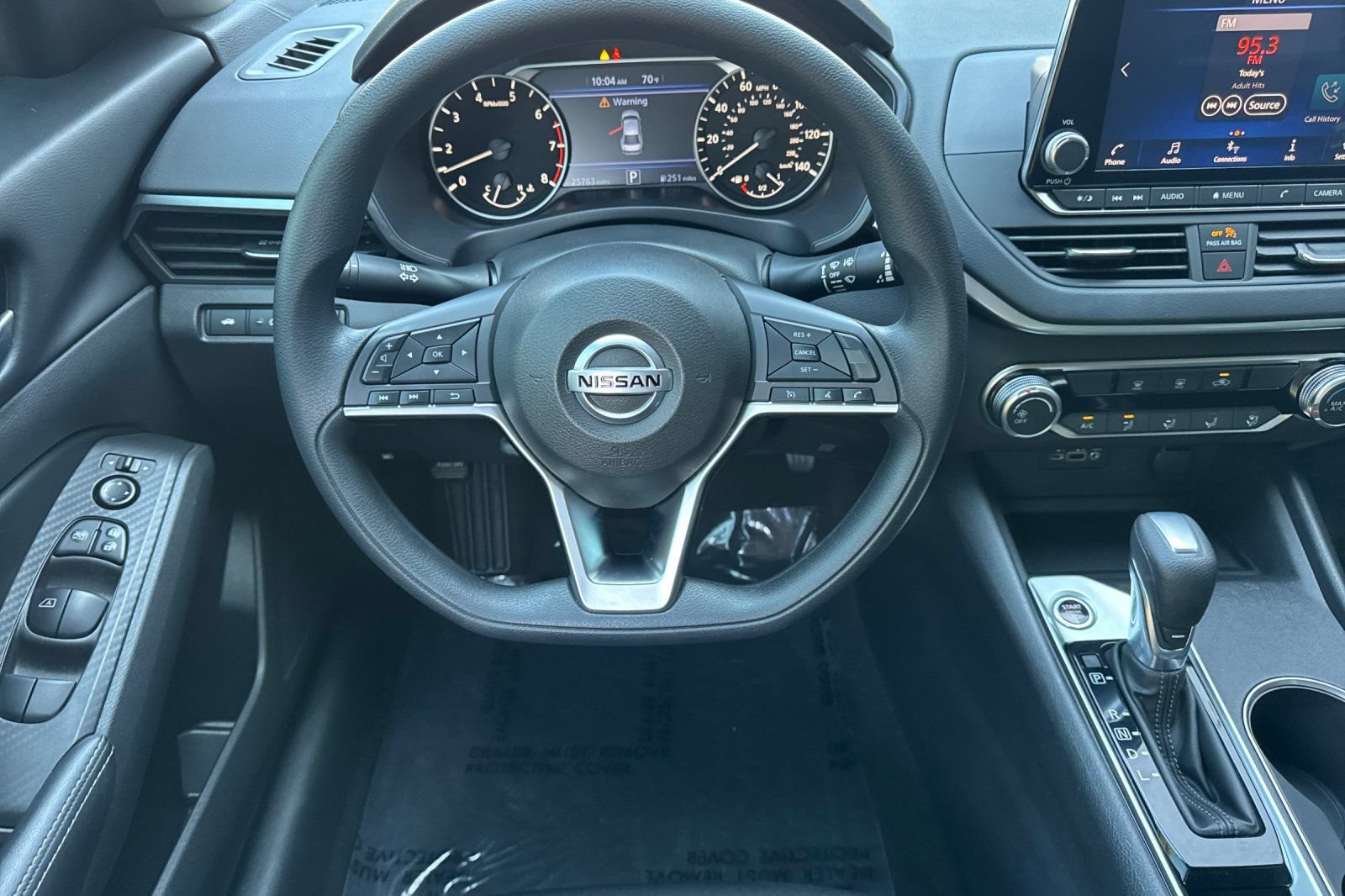 Used 2022 Nissan Altima 2.5 SV FWD image 15