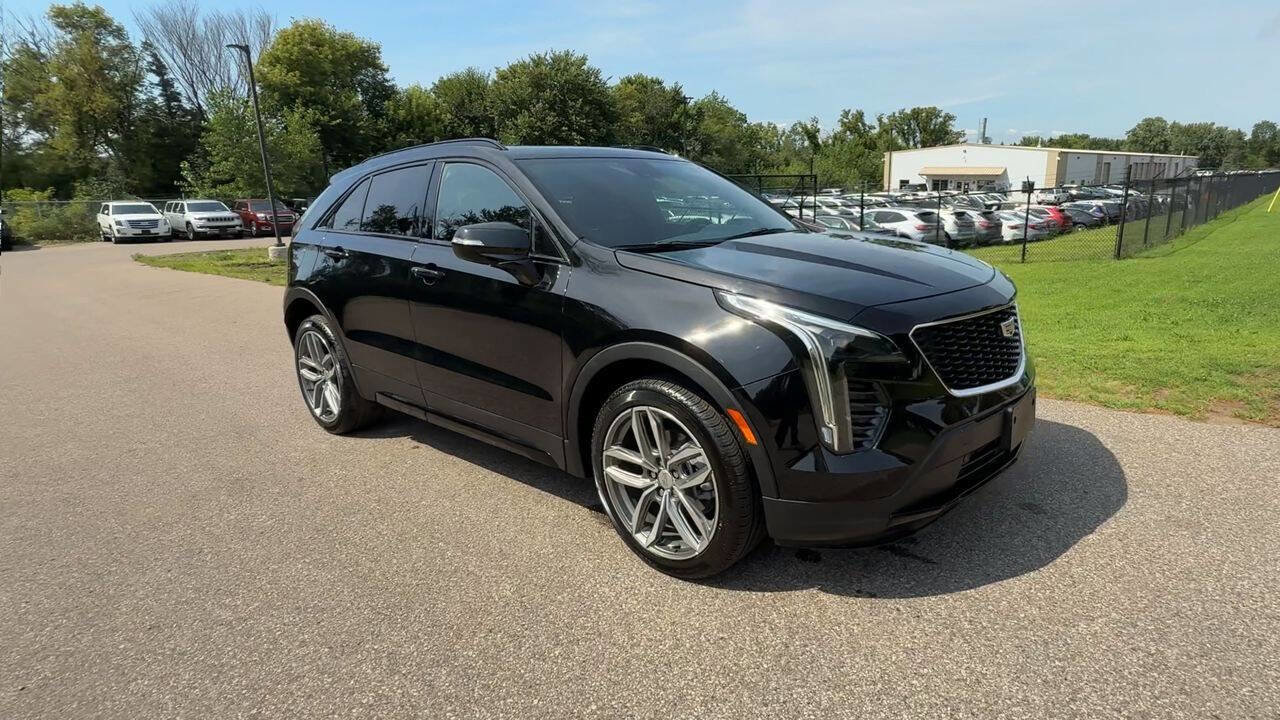 Used 2023 Cadillac XT4 Sport image 6