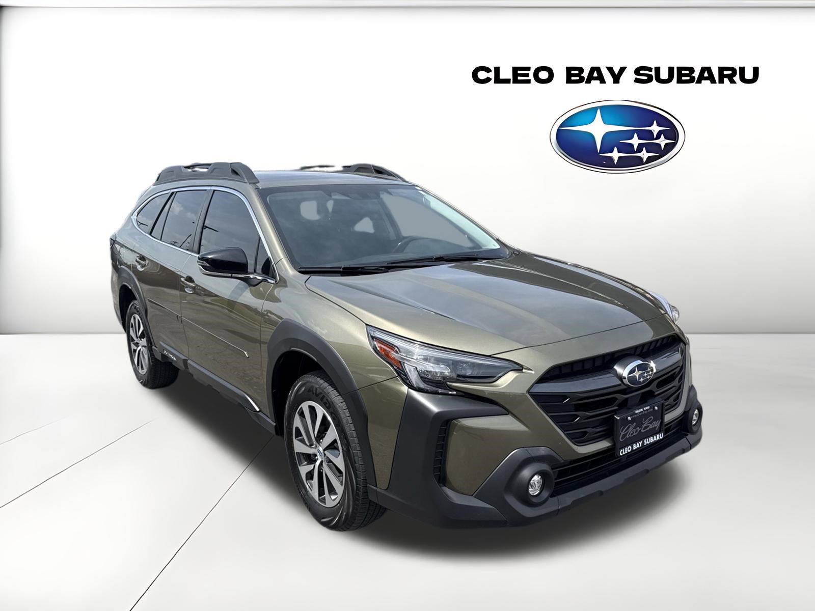 Used 2024 Subaru Outback Premium image 1