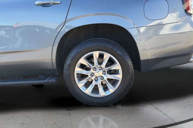 Used 2021 Chevrolet Tahoe Premier w/ Premium Package image 28