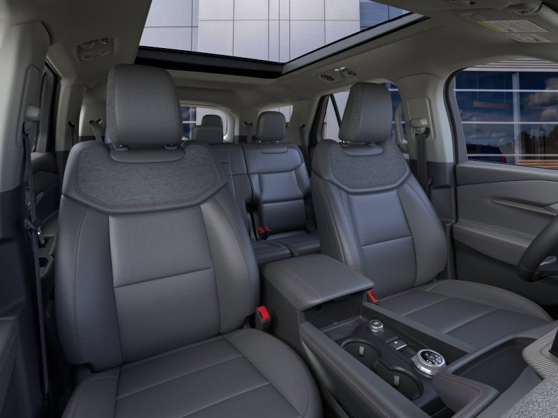 New 2026 Ford Explorer Active w/ Active Comfort Package AWD/4WD image 10