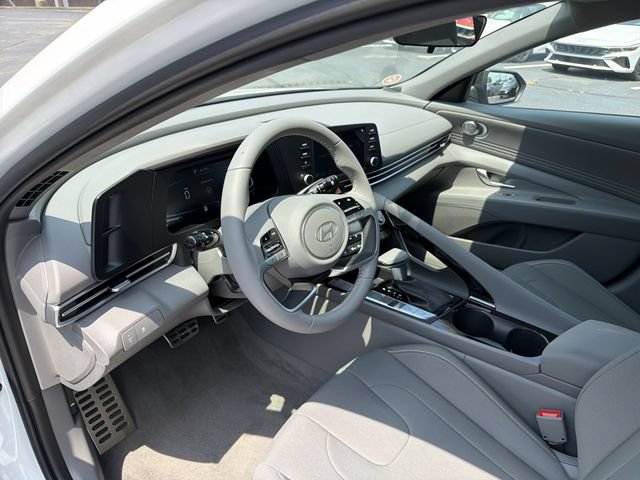 New 2026 Hyundai Elantra SEL Sport Premium FWD image 20