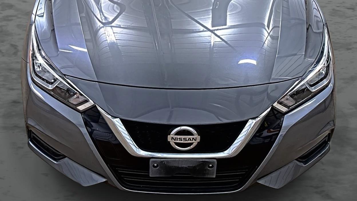 Used 2022 Nissan Versa SV image 16