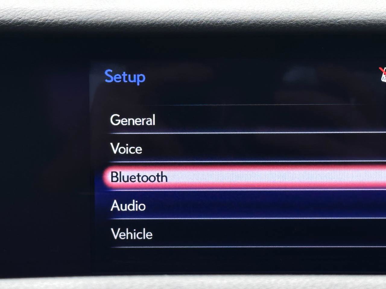 Used 2017 Lexus IS 200t RWD image 5