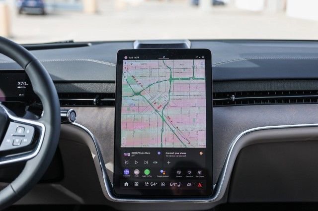 New 2025 Volvo EX90 Plus image 15