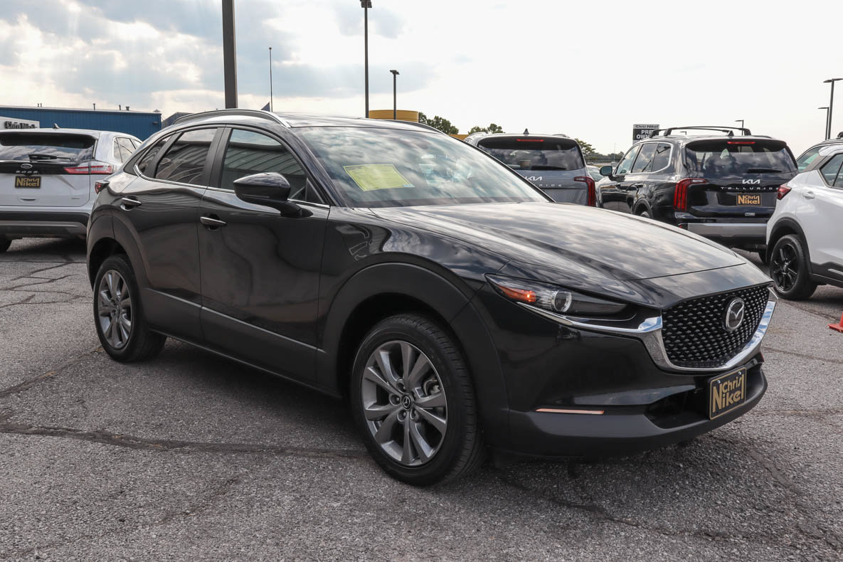 Used 2025 MAZDA CX-30 AWD 2.5 S w/ Preferred Package image 3
