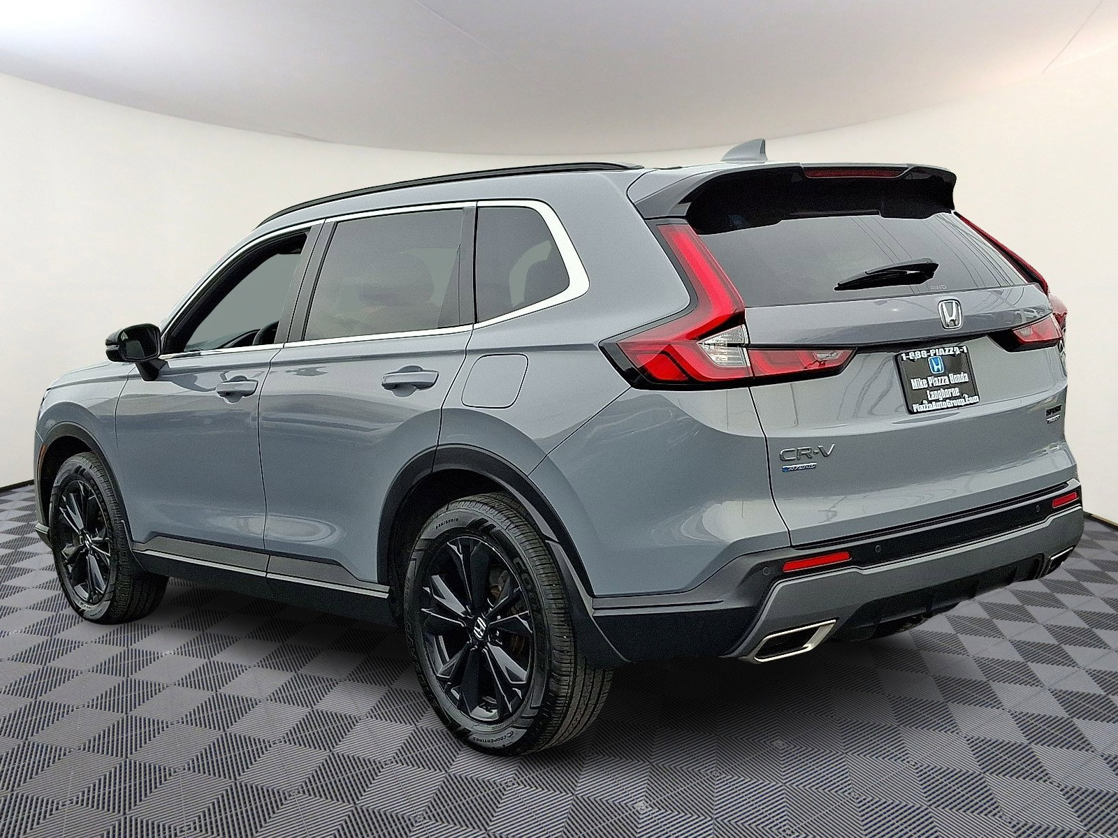 Used 2024 Honda CR-V Sport Touring image 5