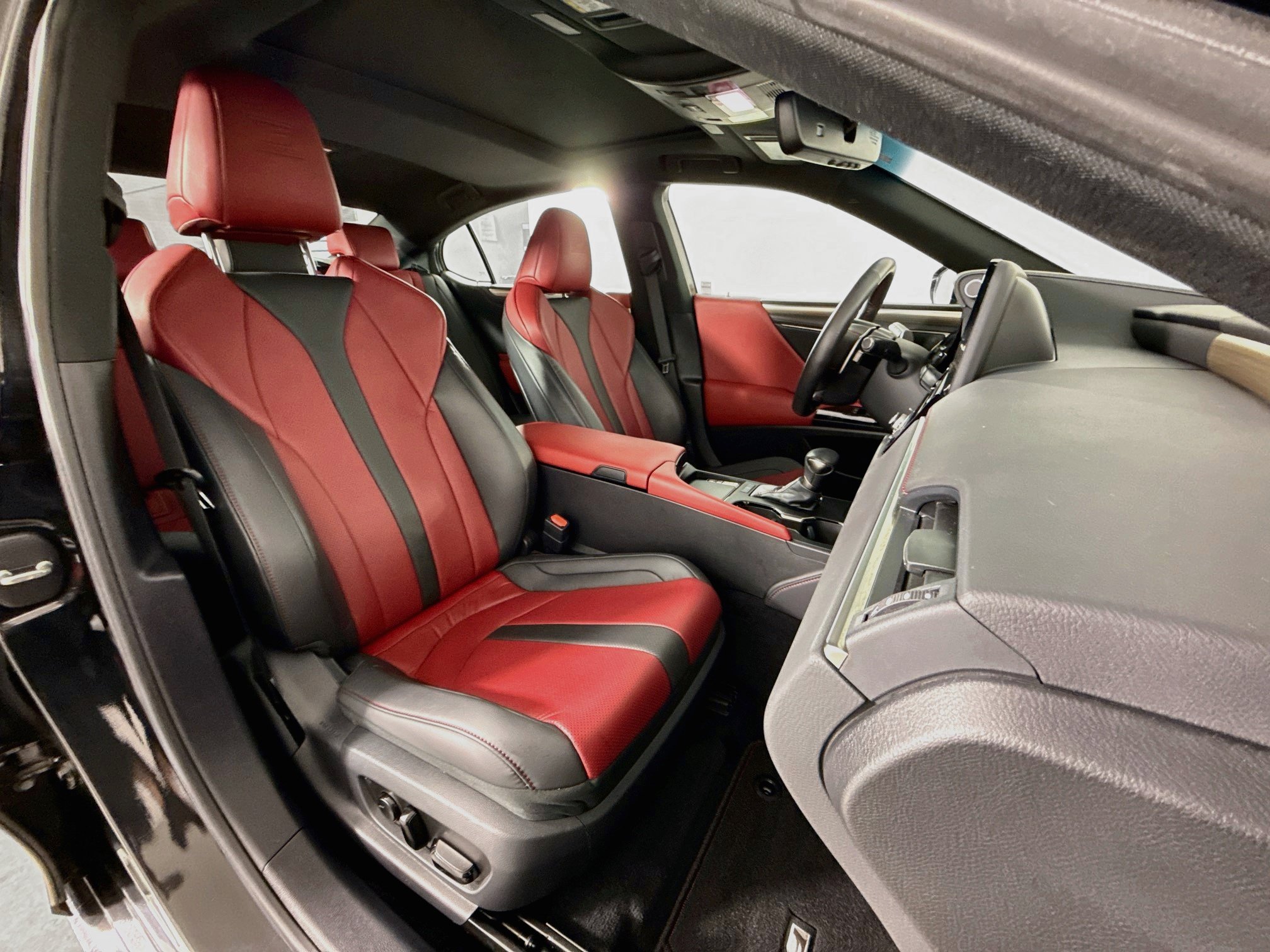 Certified 2024 Lexus ES 350 F Sport FWD image 27
