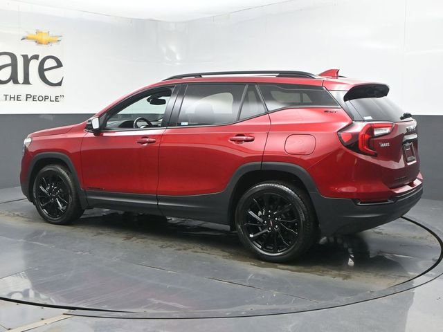 Used 2023 GMC Terrain SLT w/ Tech Package image 48