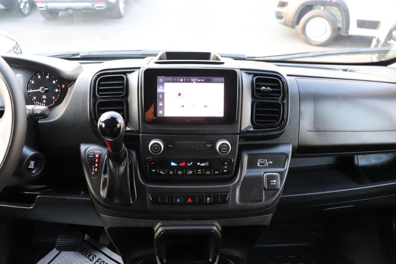 Used 2025 RAM ProMaster 2500 w/ Convenience Group FWD image 24