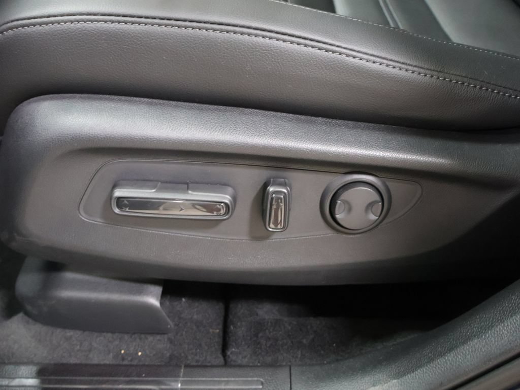 New 2026 Honda CR-V EX-L image 14