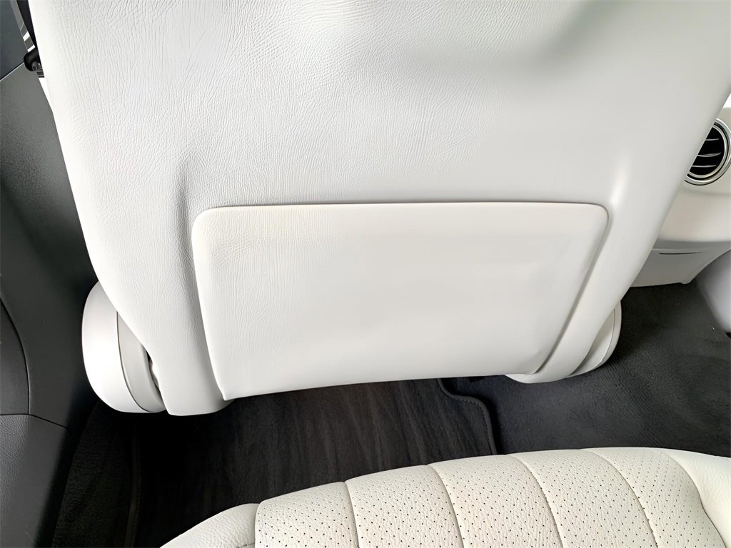 Used 2021 Mercedes-Benz E 350 Sedan image 45